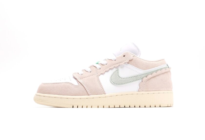 Air Jordan 1 Low SE Guava Ice [PK GOD]