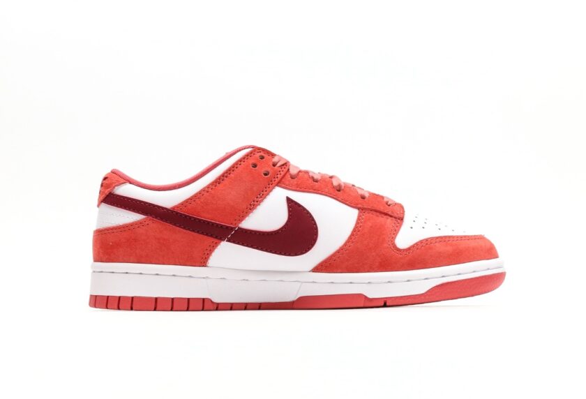 Dunk Low Valentine's Day [PK GOD] - Image 2