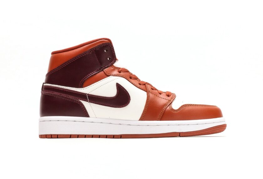 Air Jordan 1 Mid Sky J Orange - Image 2