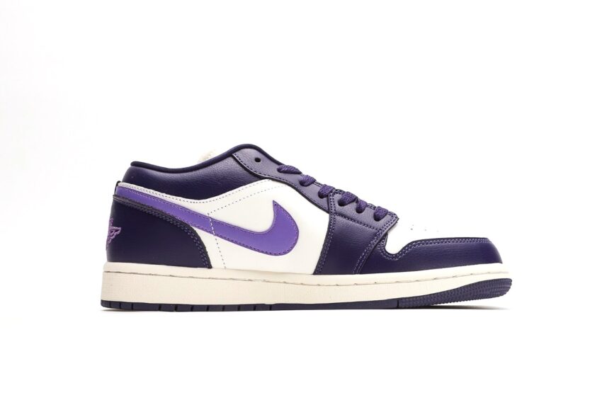 Air Jordan 1 Low "Sky J Purple" - Image 2