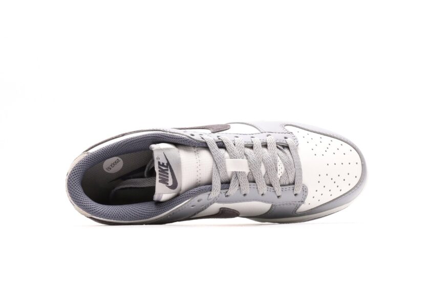 Dunk Low SE 'Light Carbon' - Image 3