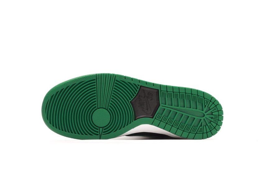 SB Dunk Low Pro J-Pack Black Green - Image 4