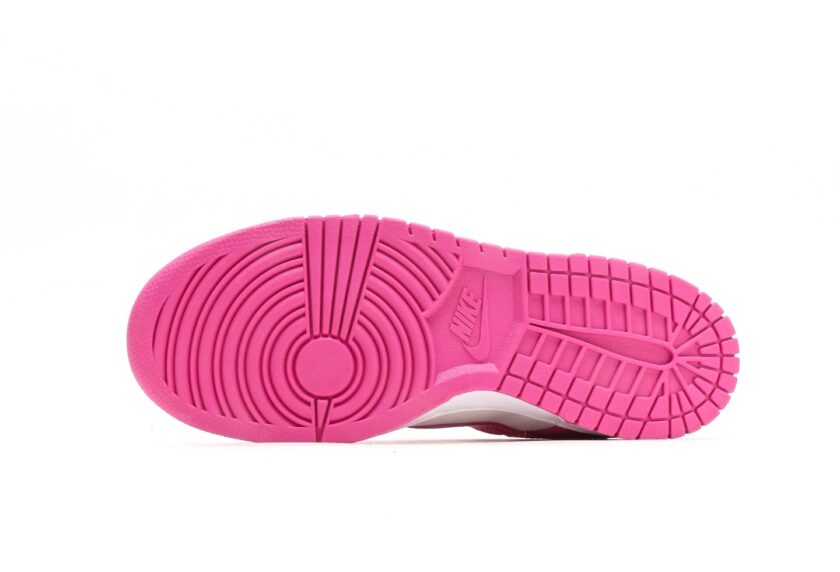 Dunk Low GS Laser Fuchsia - Image 4