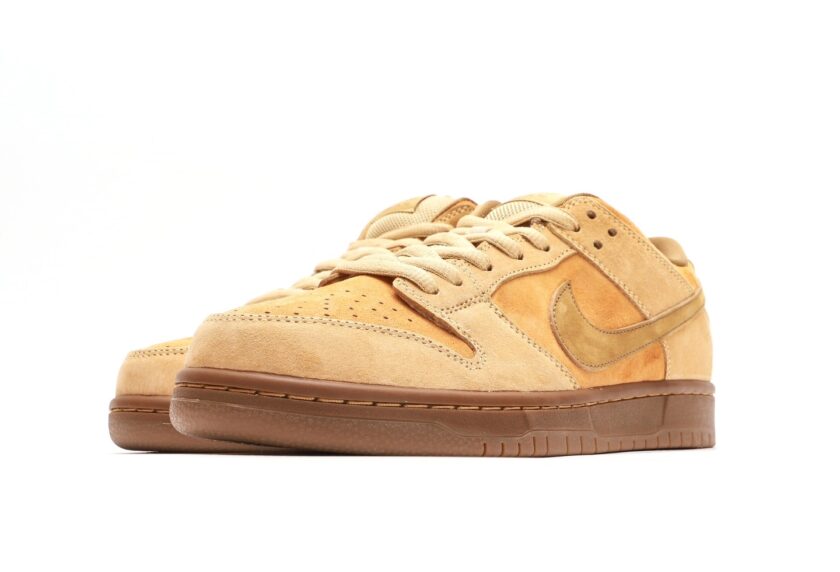 SB Dunk Low Reverse Wheat - Image 5