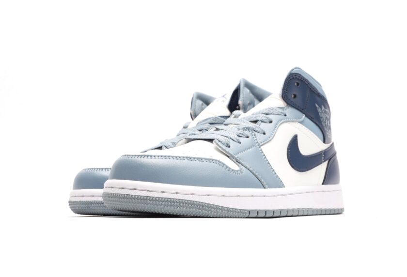 Air Jordan 1 Mid Blue - Image 5