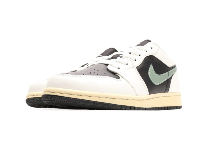 Air Jordan 1 Low 'Jade Smoke' - Image 5