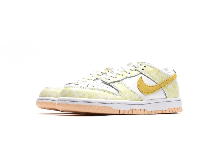 Dunk Low “Yellow Strike” - Image 5