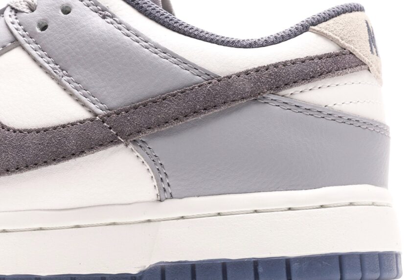 Dunk Low SE 'Light Carbon' - Image 7