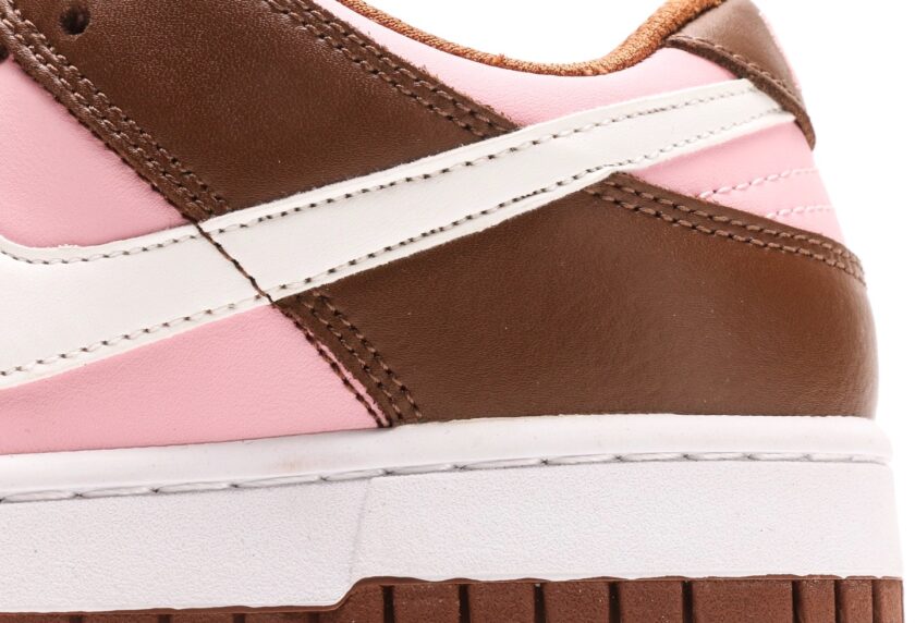 Stüssy x SB Dunk Low Pro 'Cherry' - Image 7