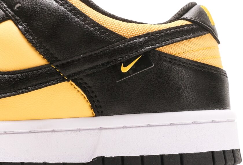 Dunk Low "Black/University Gold" - Image 7