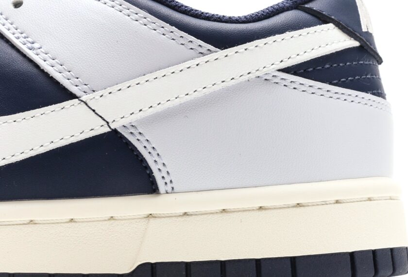 Dunk Low GS Football Grey Midnight Navy - Image 7