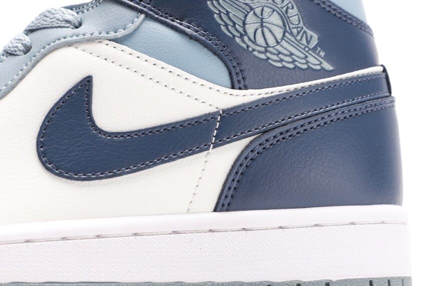 Air Jordan 1 Mid Blue - Image 7