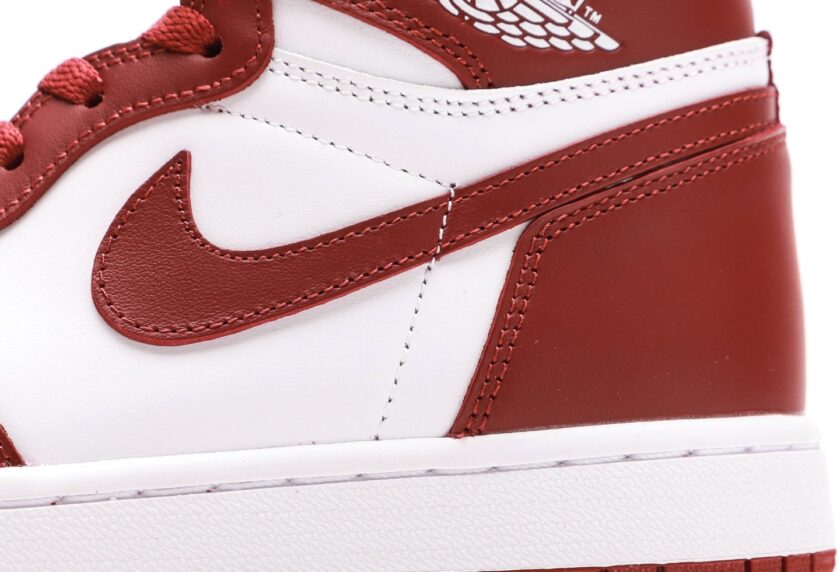 Air Jordan 1 High OG Artisanal Red "Team Red" - Image 7