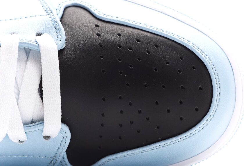 Air Jordan 1 Mid Ice Blue - Image 8