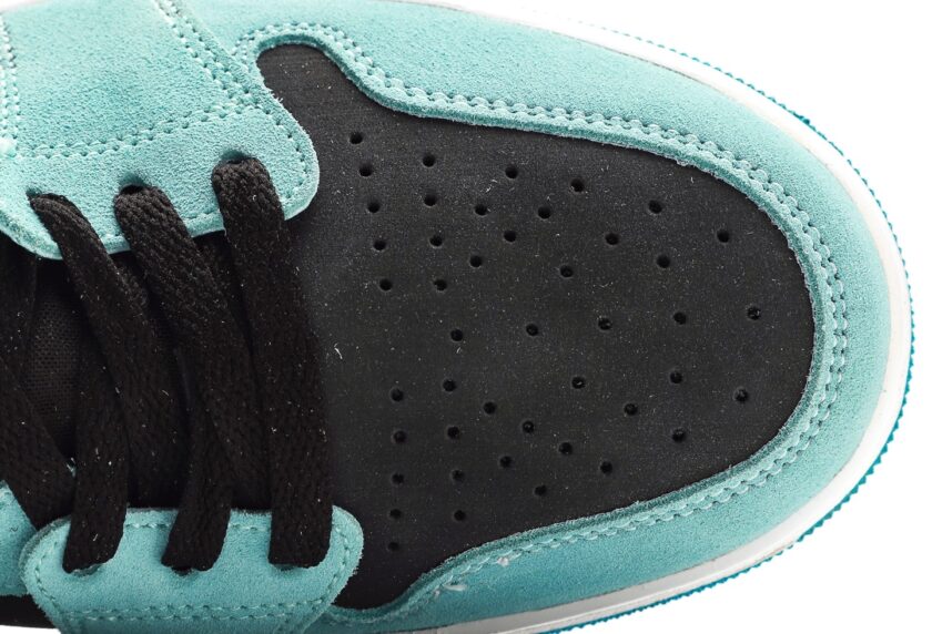 Air Jordan 1 High Zoom CMFT 2 Bleached Aqua - Image 8