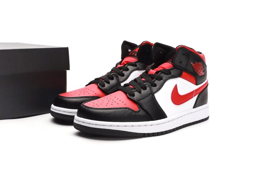 Air Jordan 1 Mid Bred Toe - Image 9