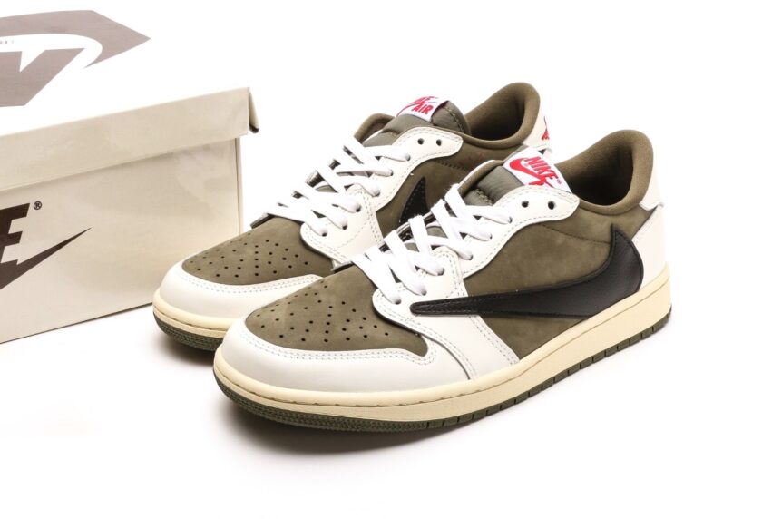 Travis Scott x Air Jordan 1 Low OG Medium Olive - Image 9