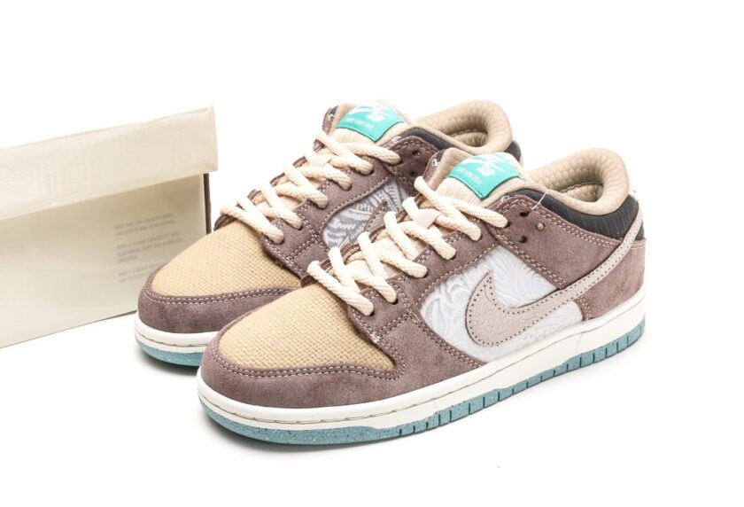 Dunk Low SB 'Big Money' - Image 9