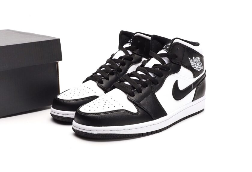 Air Jordan 1 Mid 'Panda' Black White - Image 9