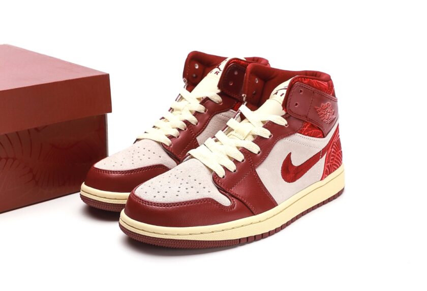 Air Jordan 1 Mid SE Tiki Leaf Team Red - Image 9