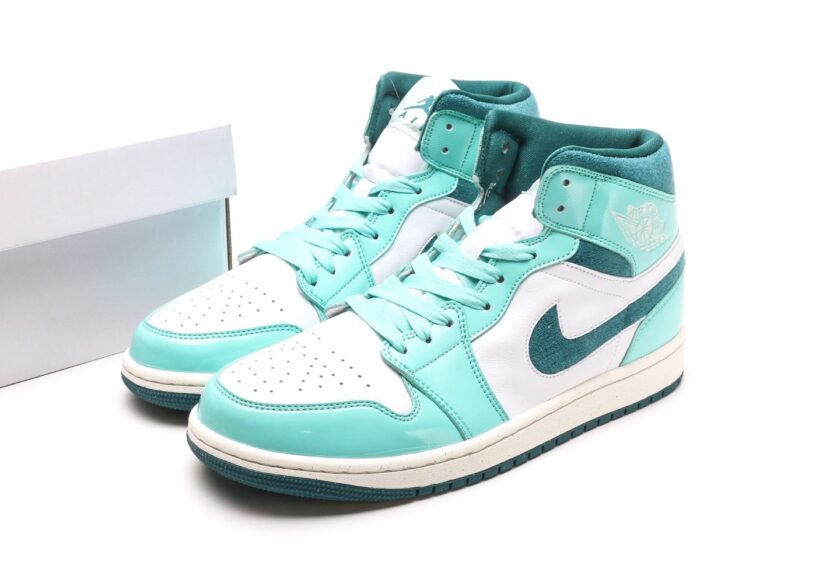 Air Jordan 1 Mid Chenille "Bleached Turquoise" - Image 9