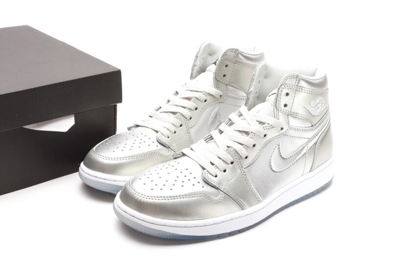 Air Jordan 1 High Golf Gift Giving Metallic Silver - Image 9