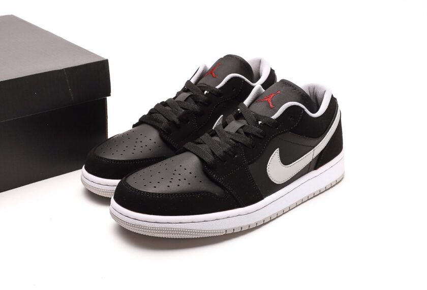 Air Jordan 1 Retro Low 'Black' - Image 9