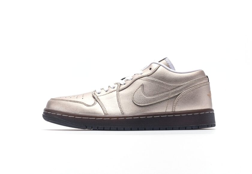 Air Jordan 1 Low SE "Metallic Zinc"