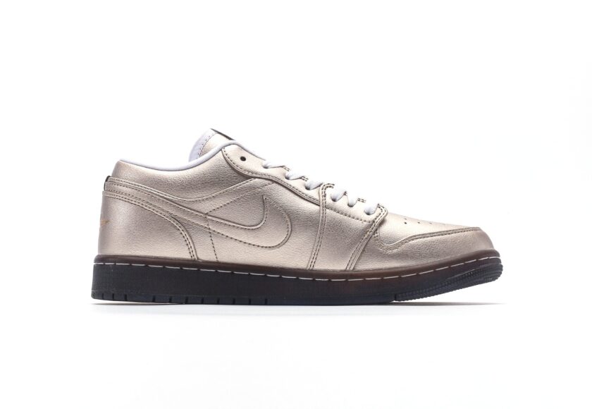 Air Jordan 1 Low SE "Metallic Zinc" - Image 2