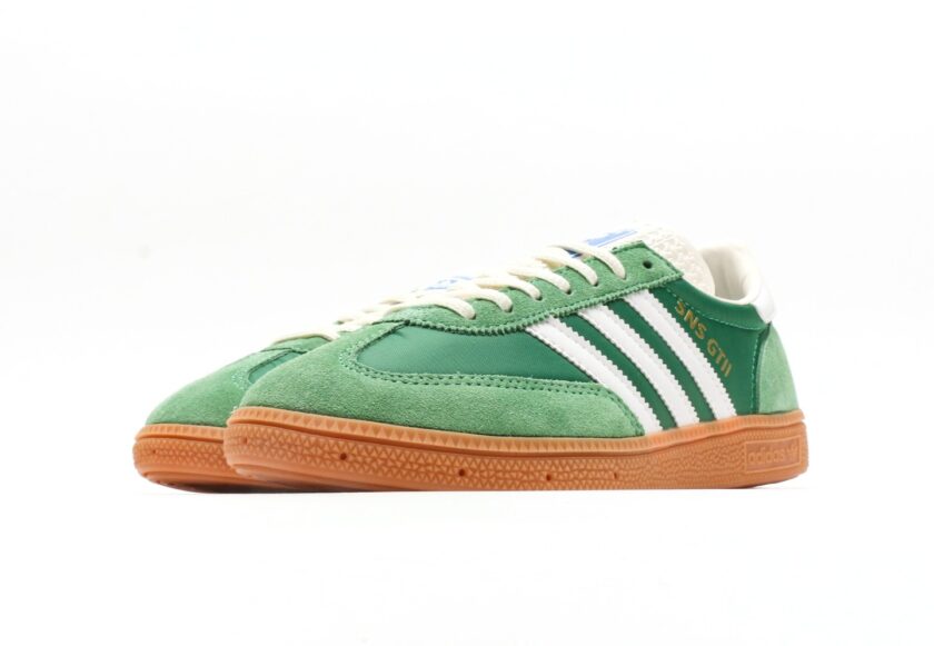 adidas x Sneakersnstuff SNS GT 2 "London" - Image 5