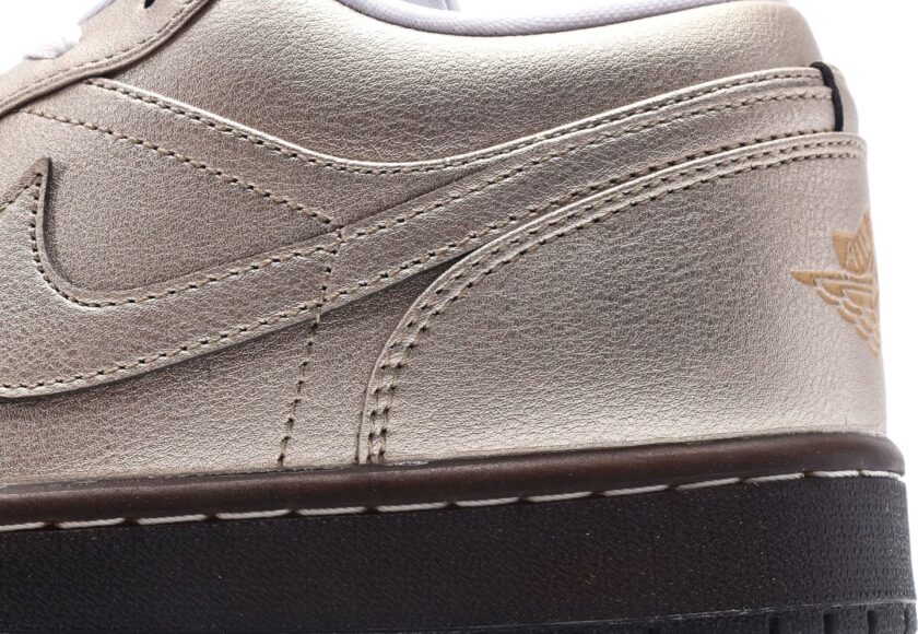 Air Jordan 1 Low SE "Metallic Zinc" - Image 7