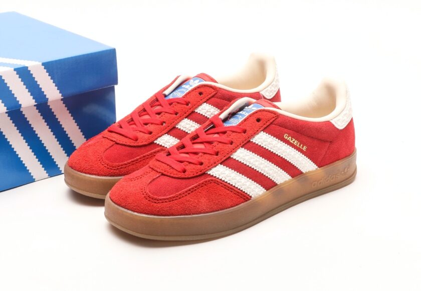 Gazelle Indoor 'Red White - Image 9